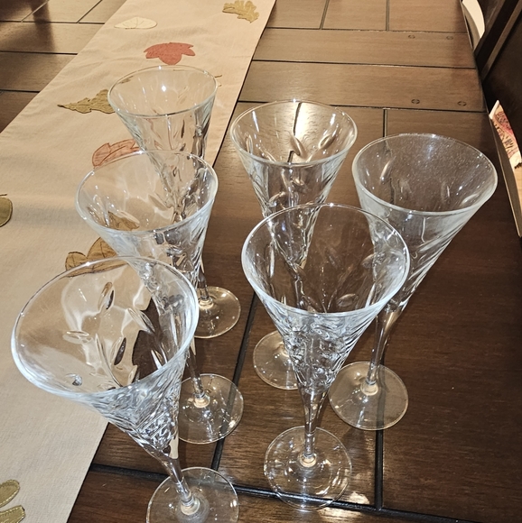 Set of 6 Chrystal Champagne Flute 🥂 9"  tall - Picture 3 of 5